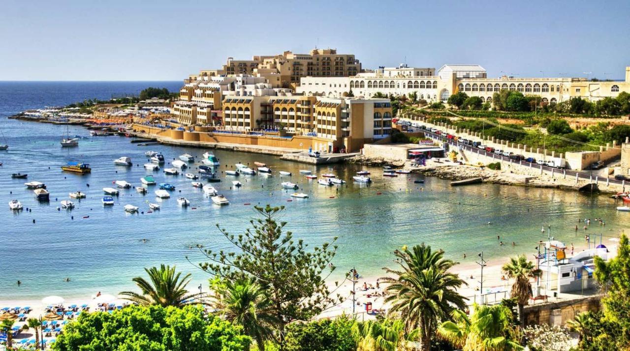 Holiday - Malta Balluta Beach Sliema Kültér fotó